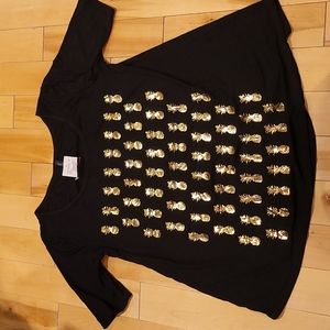 Black Top with Gold Pineapples